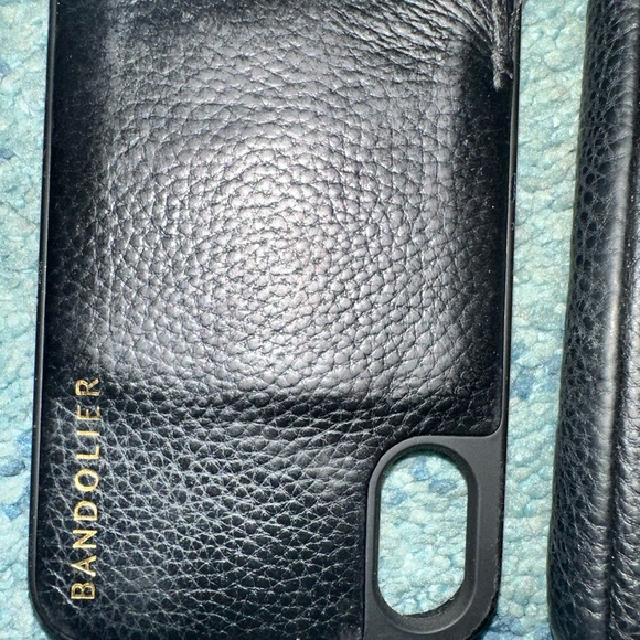 Bandolier Hailey XR iPhone case, expandable pouch and Sarah pyramid stud strap. - Picture 5 of 12